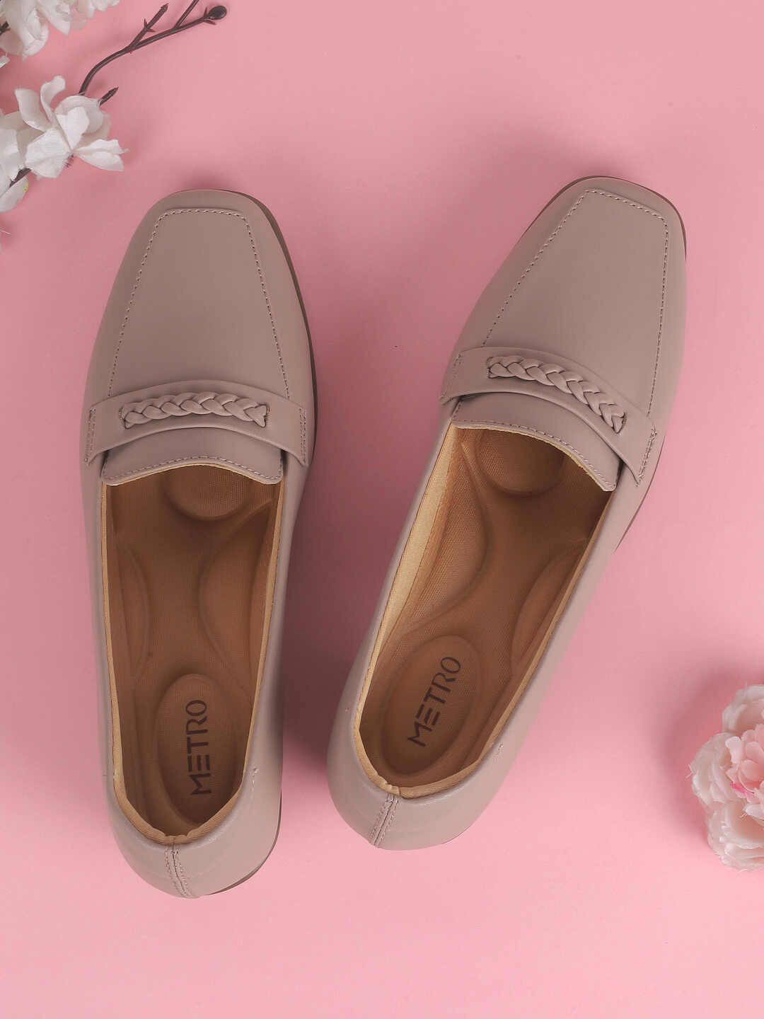 Metro Women Slip-On Sneakers
