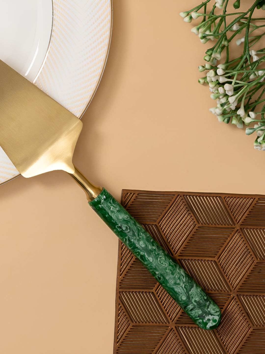 THREADVIBE LIVING Gold-Toned & Green Steel Cake Server Spoon
