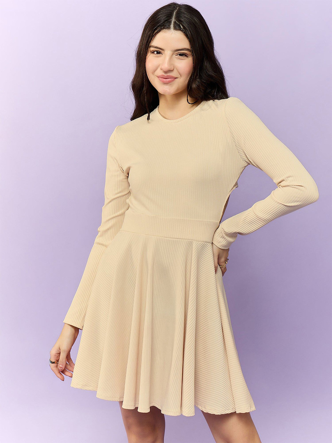 Outzidr Cream Back Cut-Out Skater Dress