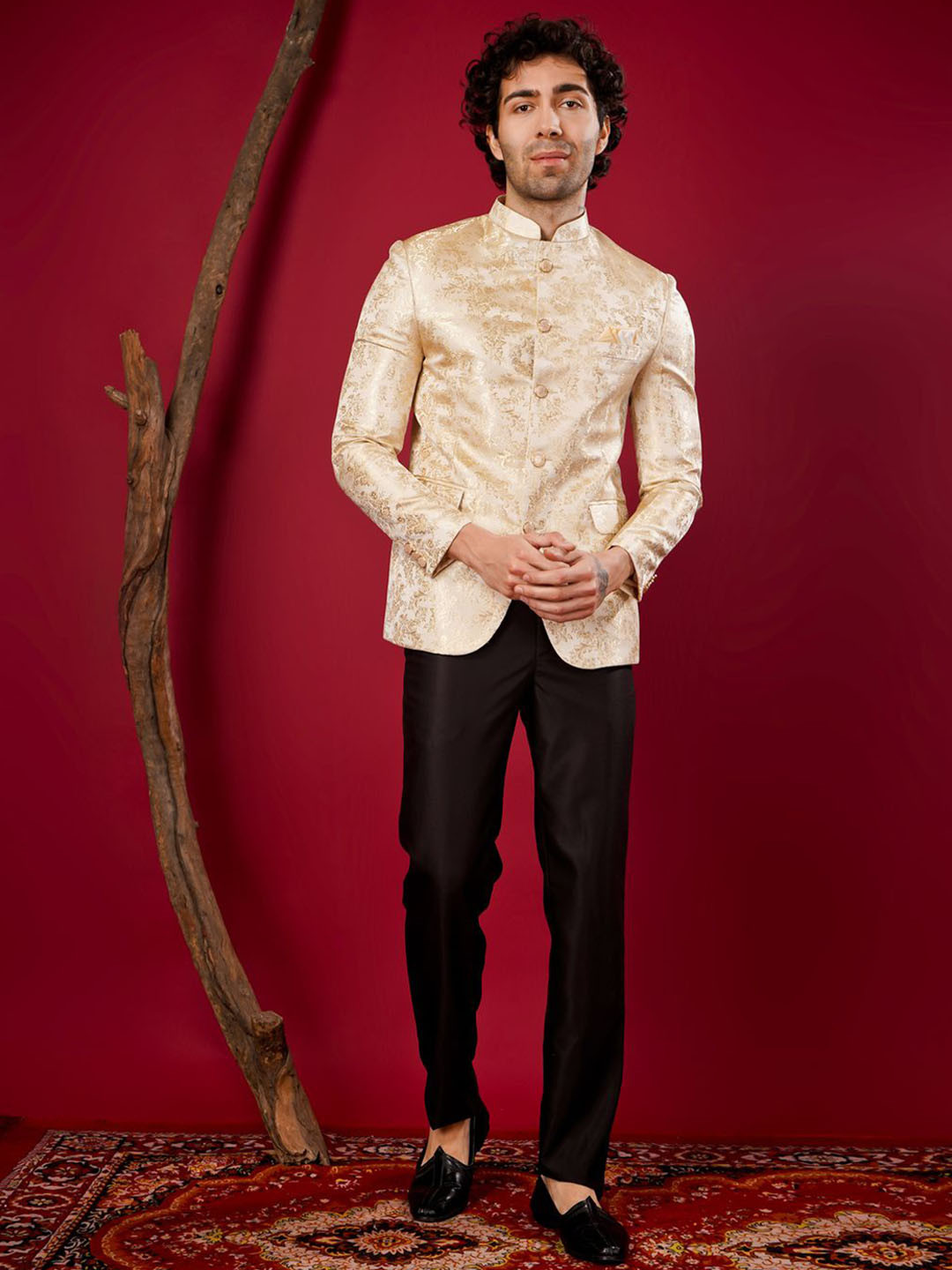 Dulha Ghar Men Self Design Bandhgala Suit