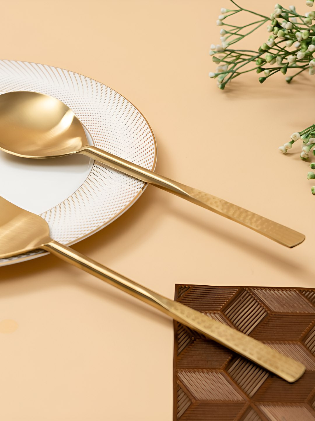 THREADVIBE LIVING Gold-Toned 2 Pieces Stainless Steel Cutlery Set