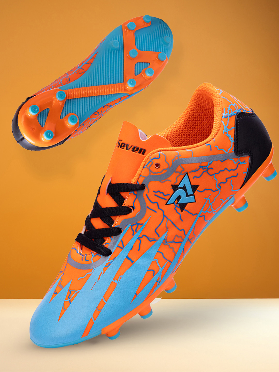 RUN SEVEN Men Lace-Ups Football Shoes