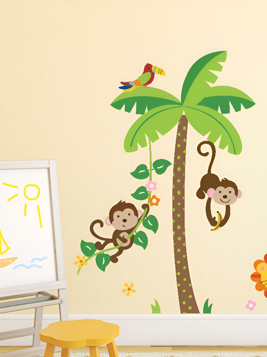 LANSTICK Brown & Green Wlid Animals With Tree Wallsticker Self Adhesive Wall Sticker
