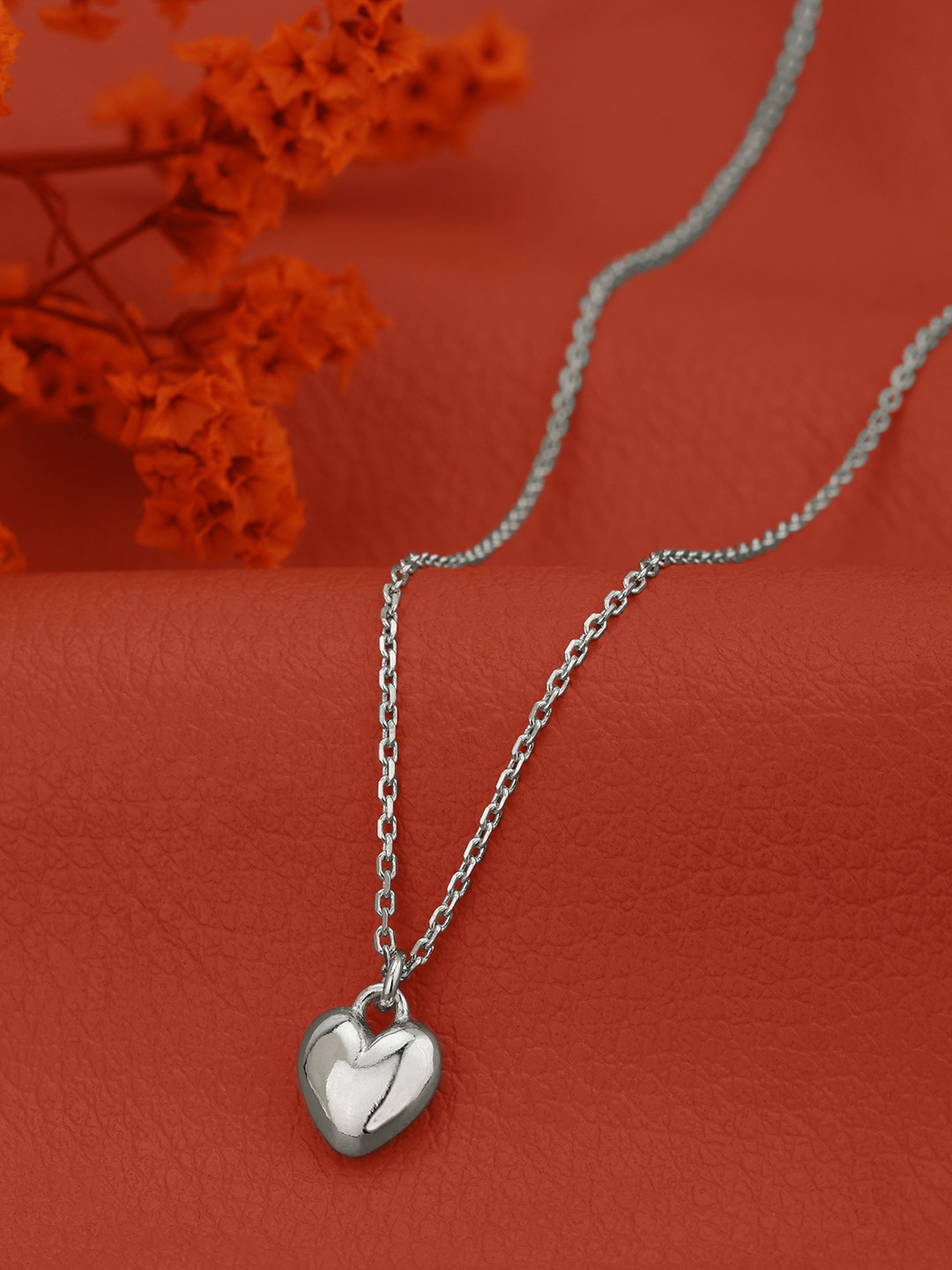 DressBerry Rhodium Plated Puffed Heart Pendant and Chain