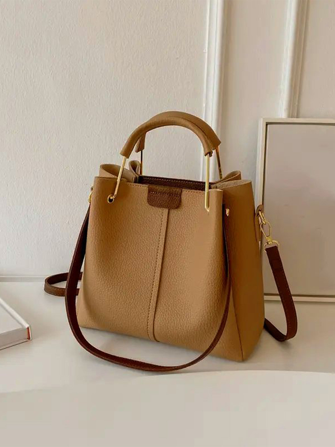 Horse and Hash Women Textured Crossbody Shoulder Bag