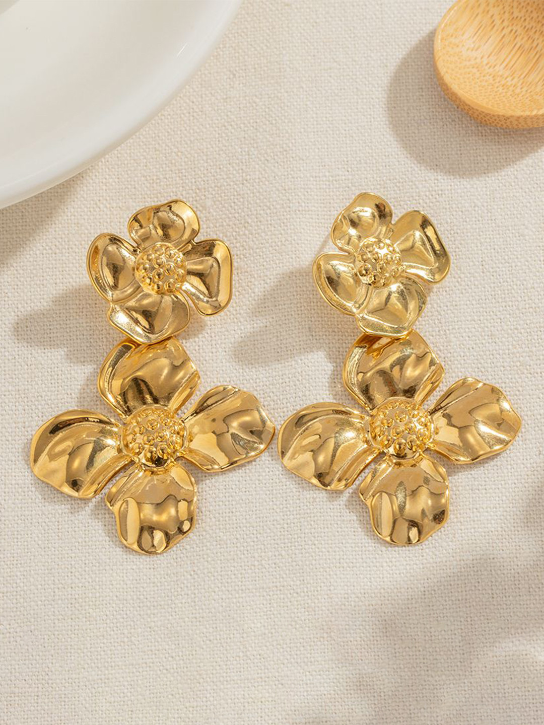 Aiza 18KT Gold Plated Floral Cascade Drop Earrings