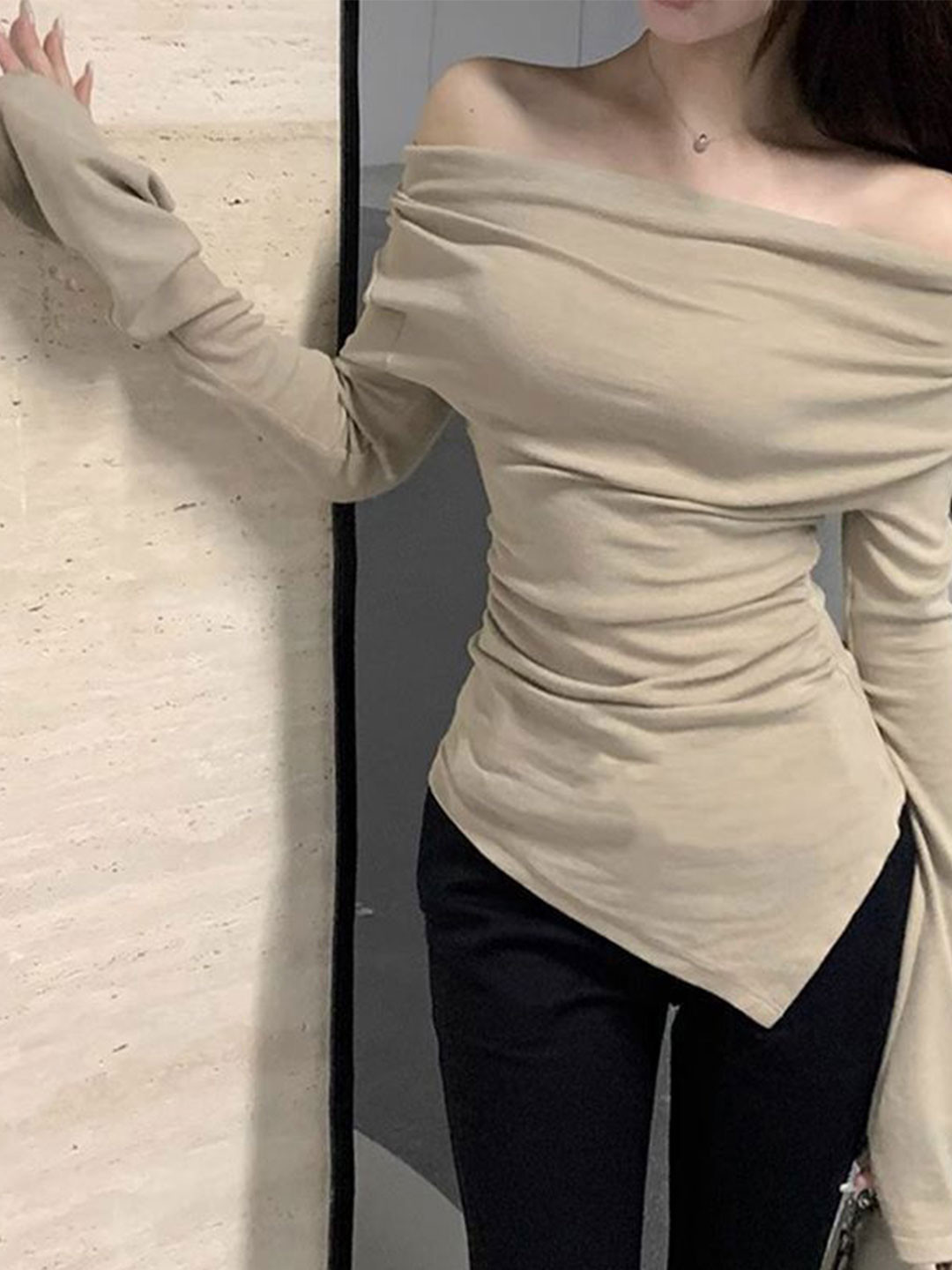 Outzidr Beige Off-Shoulder Fitted Top