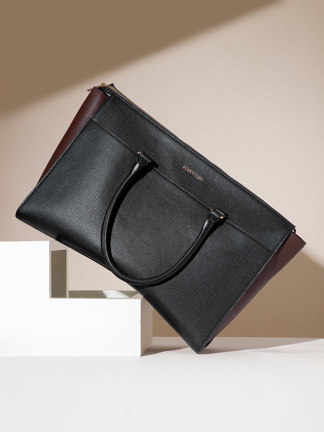 Berrylush Structured Tote Bag
