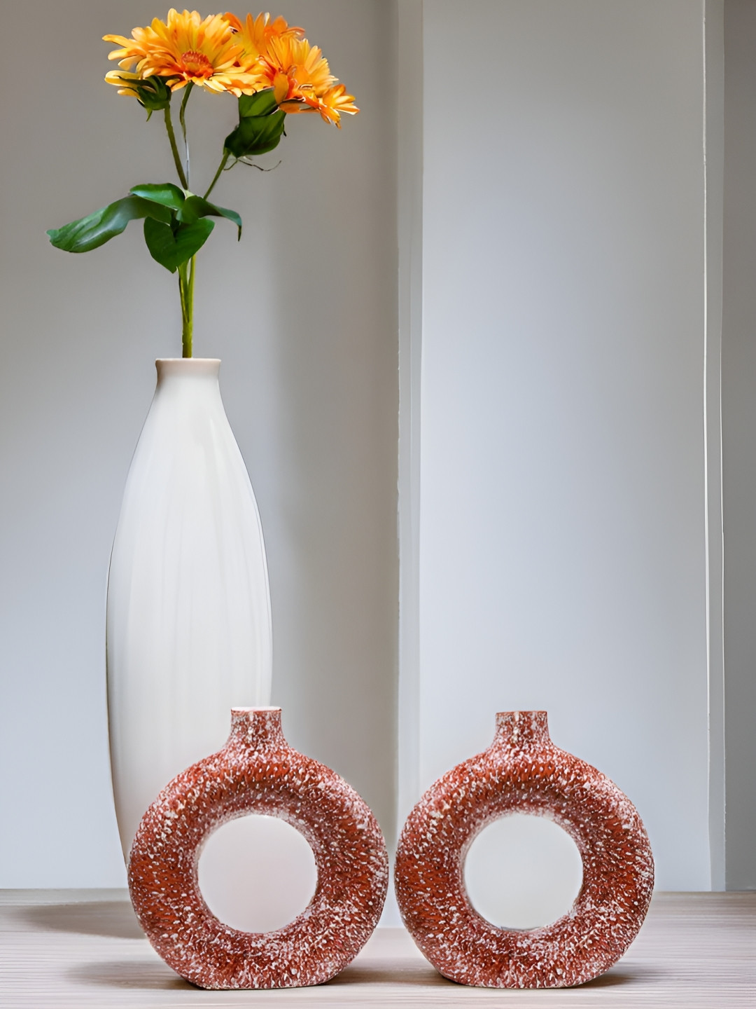 Kraftlik Handicraft Set Of 2 Red Ceramic Ring Shaped Flower Vase