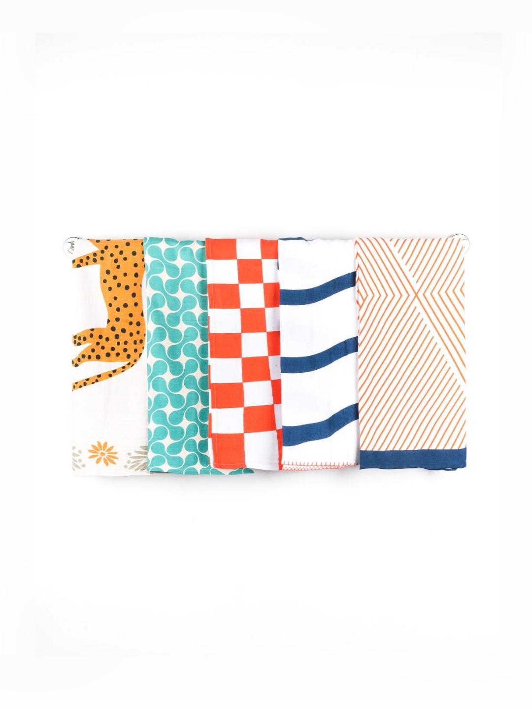 The Bath Community White & Red Printed 200GSM Set of 5 Anti-Bacterial Bamboo Bath Towel