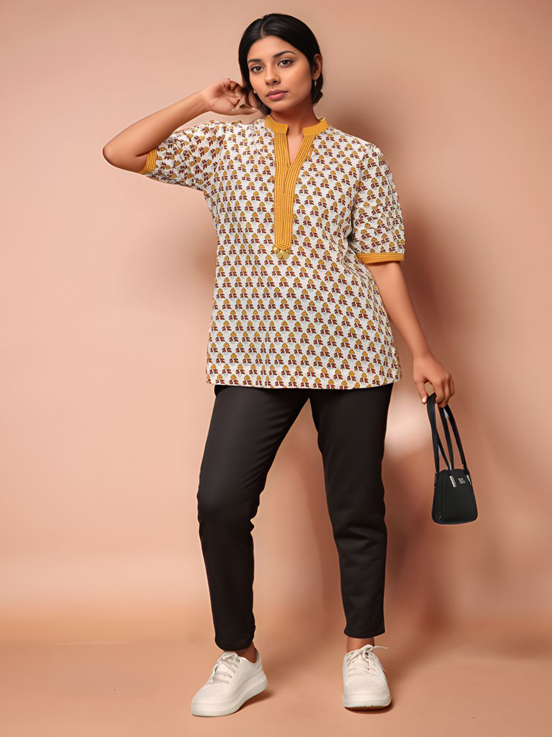 Komarri U Polka Dot Print Mandarin Collar Cotton Top