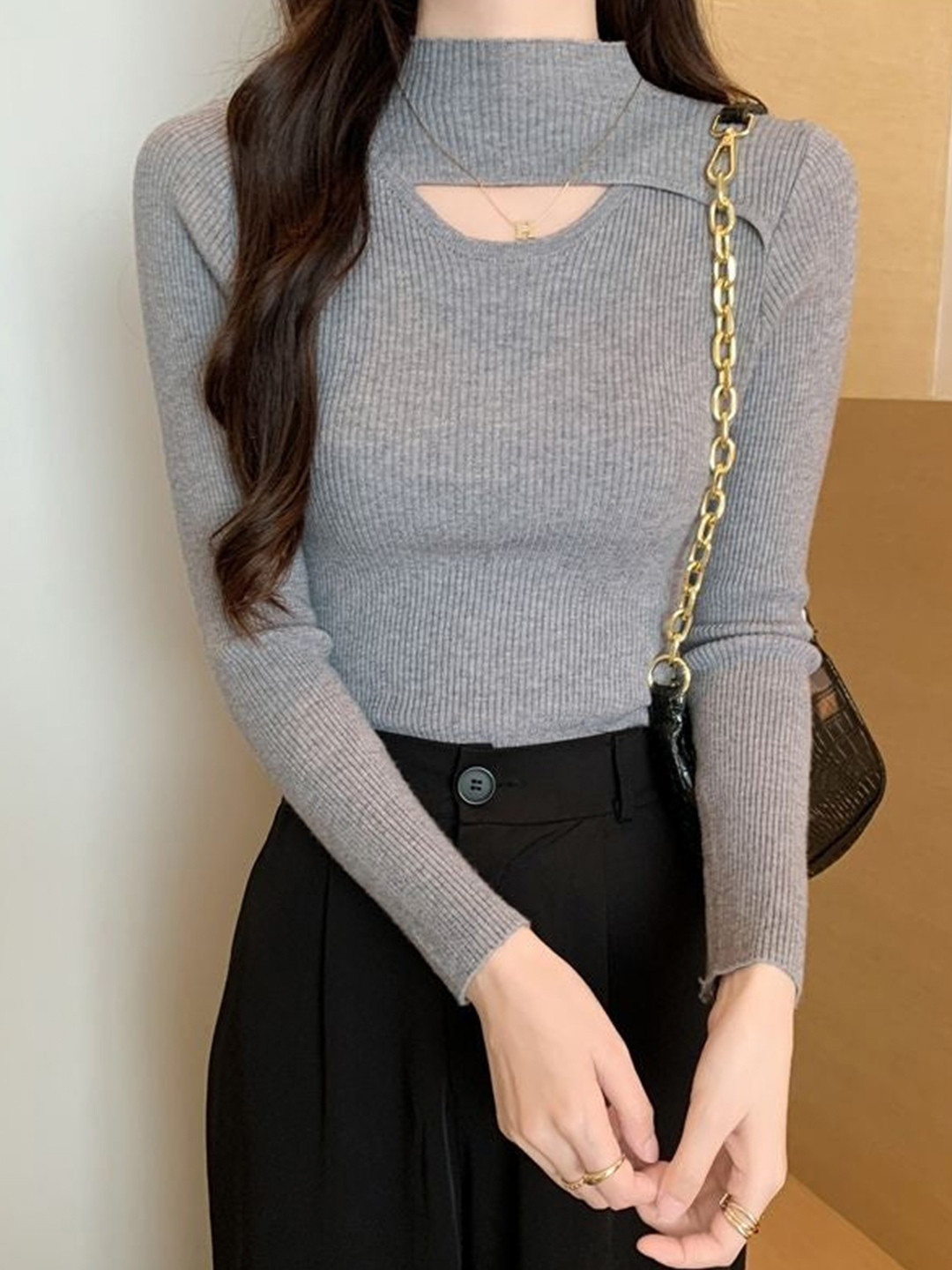 Outzidr Women Cut Out Knit Top