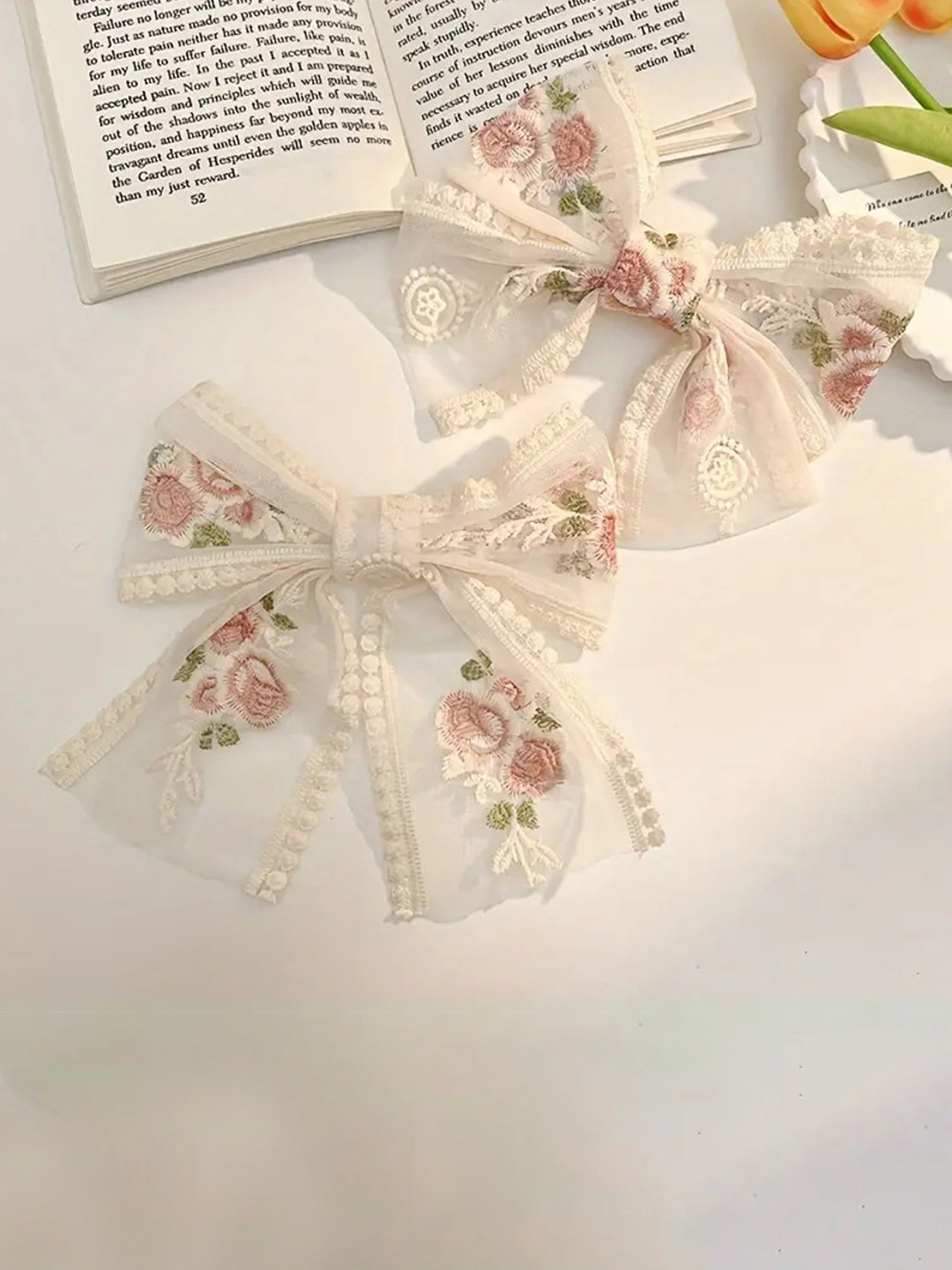 Blubby Unisex Set of 2 Alligator Hair Bows Clip