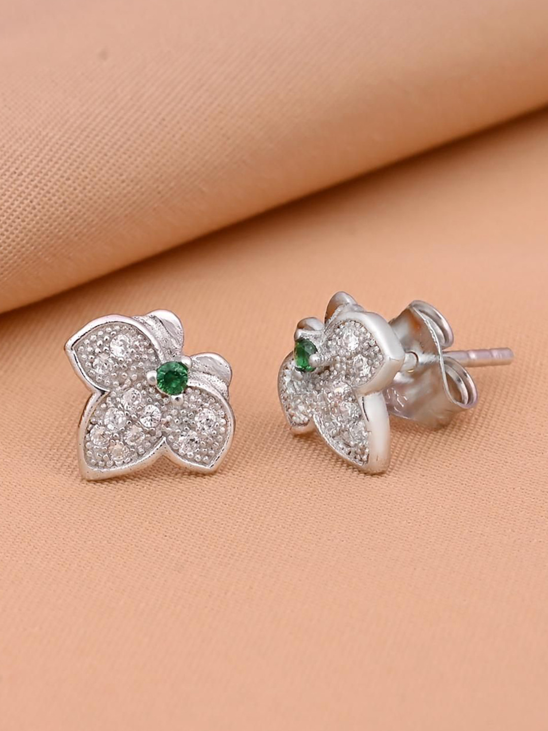 Ovana jewels Leaf Shaped Studs Earrings