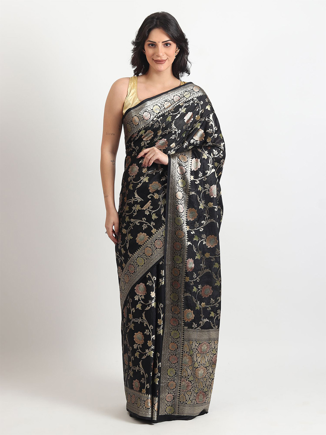 THE WEAVERS SHOP BY RAAVI Floral Silk Blend Jamdani Saree