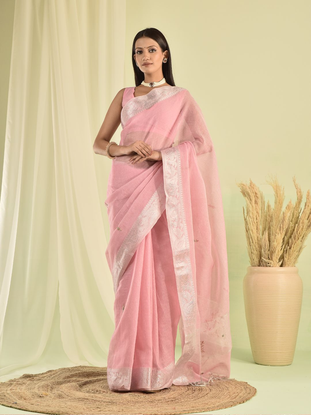sutra attire Zari Linen Blend Kota Saree