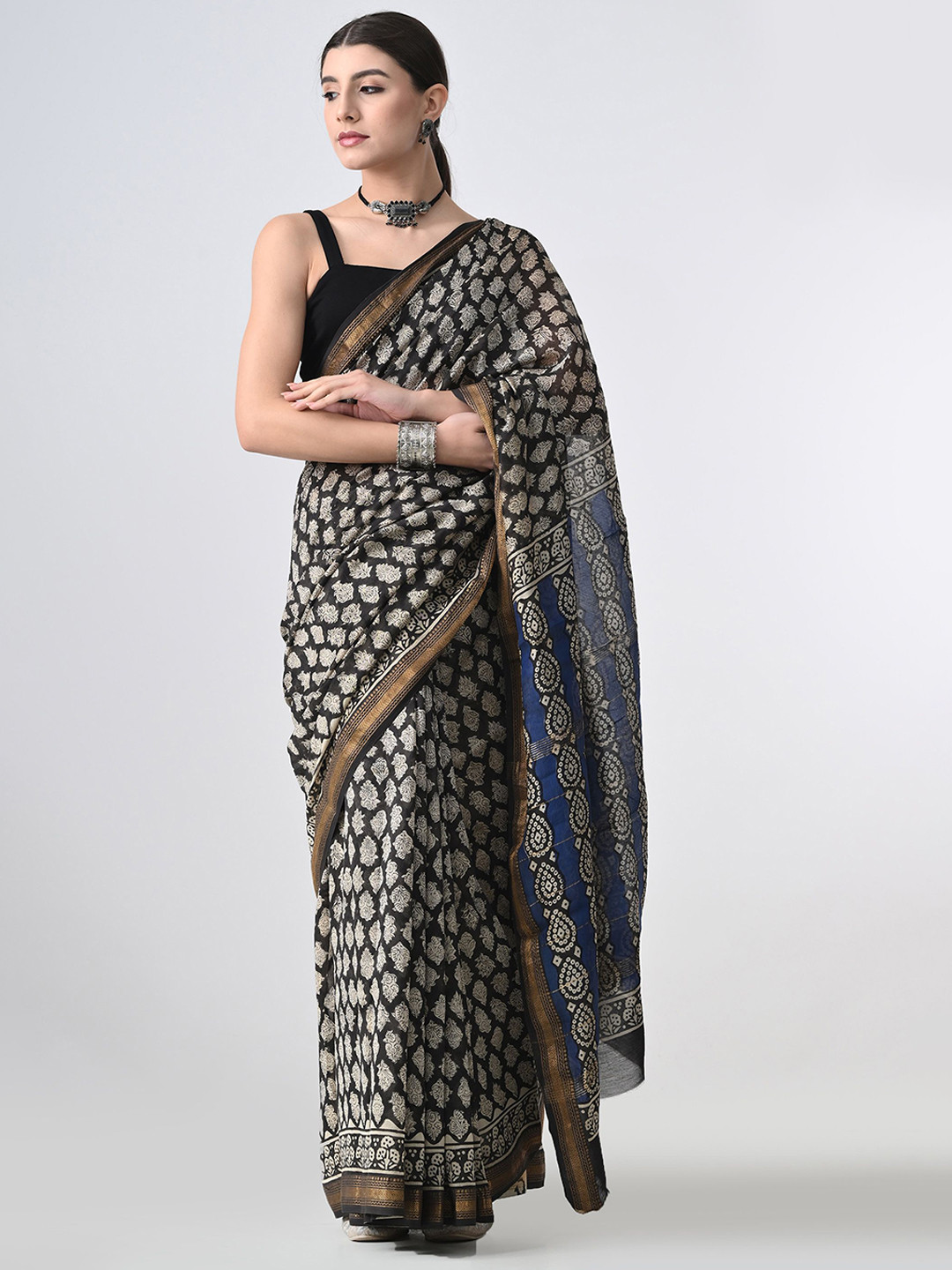 THE WEAVERS SHOP BY RAAVI Woven Design Silk Cotton Block Print Saree