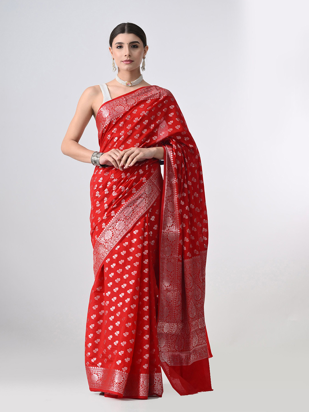 THE WEAVERS SHOP BY RAAVI Floral Woven Design Banarasi Saree