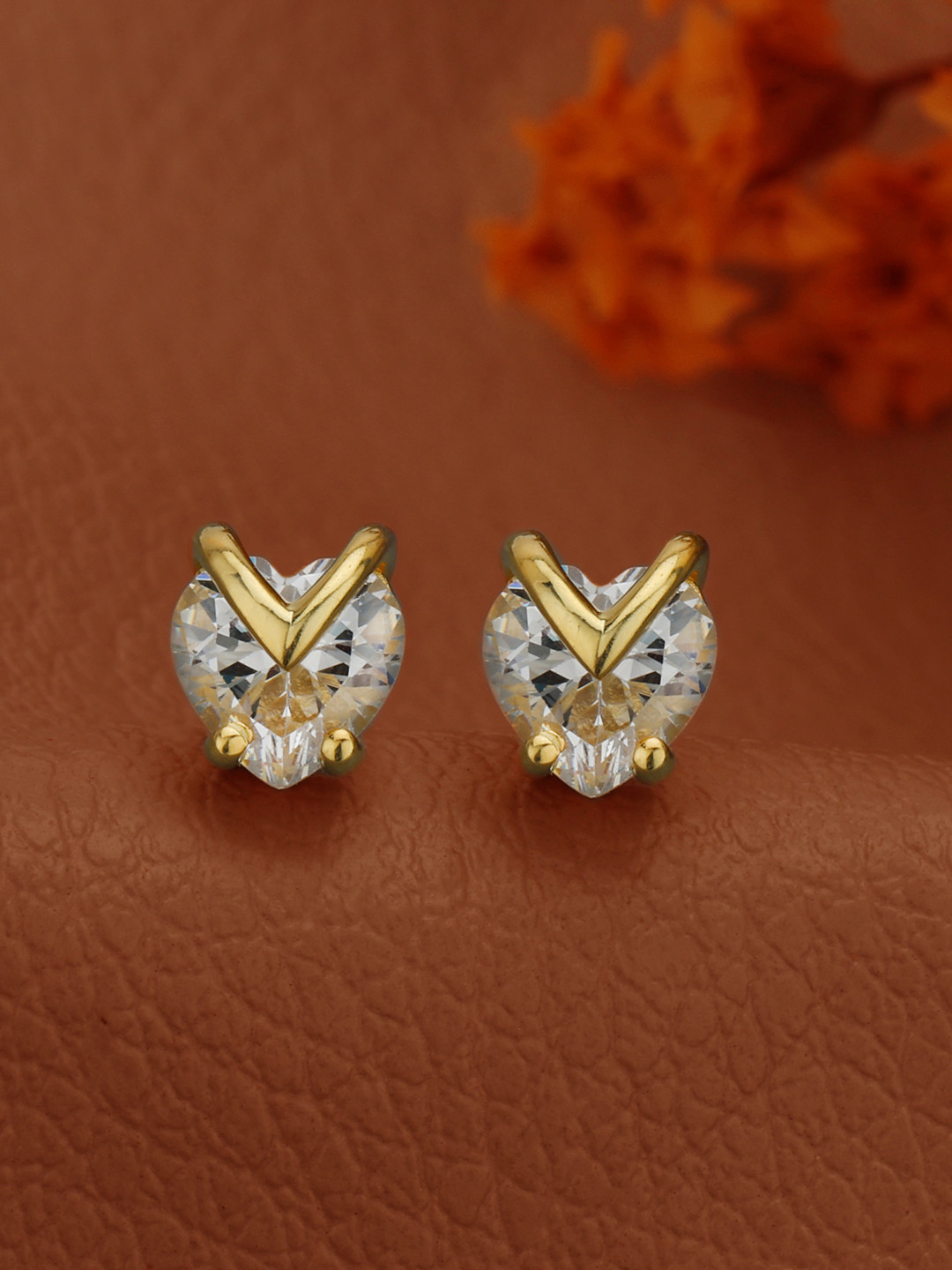 DressBerry 18kt Gold Plated with CZ Heart Stud Earring