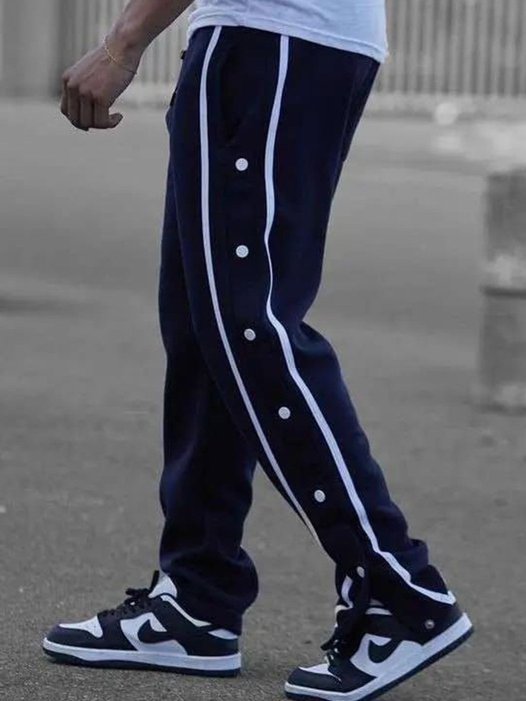 STYLEVERSE Men Pure Cotton Straight-Fit Track Pants