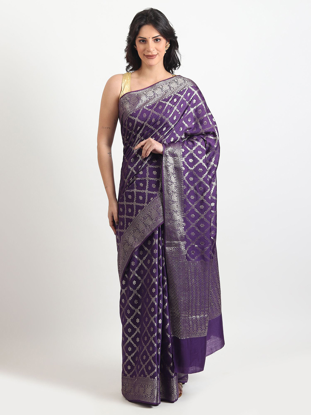 THE WEAVERS SHOP BY RAAVI Woven Design Banarasi Saree