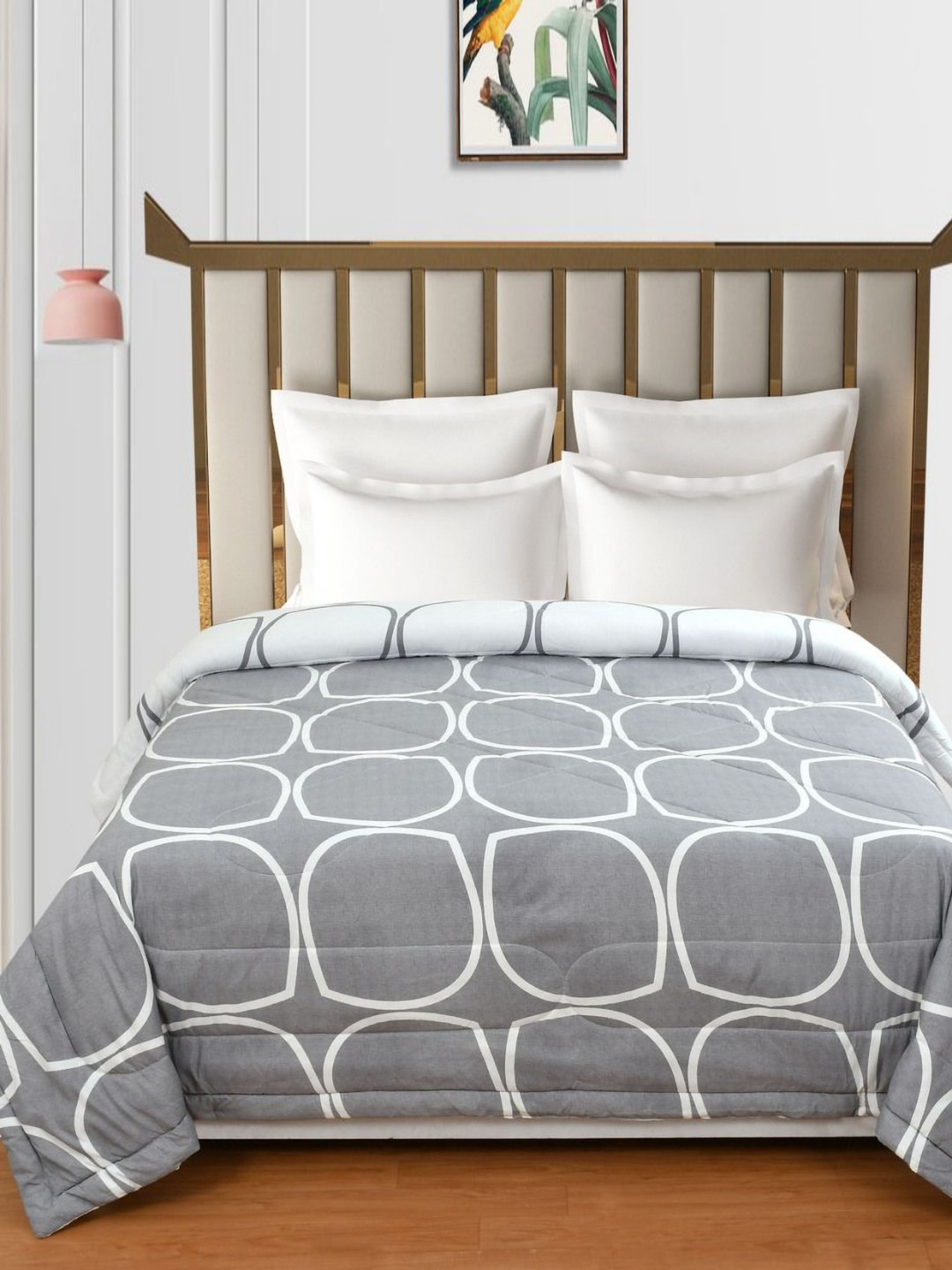 REALDREAM Grey & White Geometric Microfiber AC Room 180 GSM Double Bed Comforter