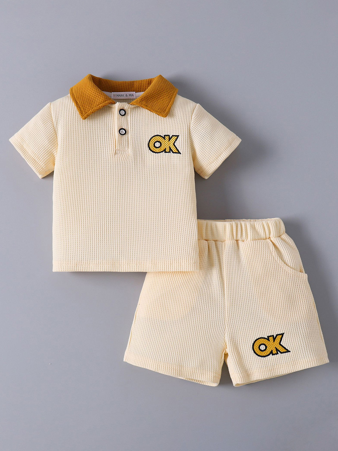 Mark & Mia Boys Self Design Polo Collar T-shirt With Shorts