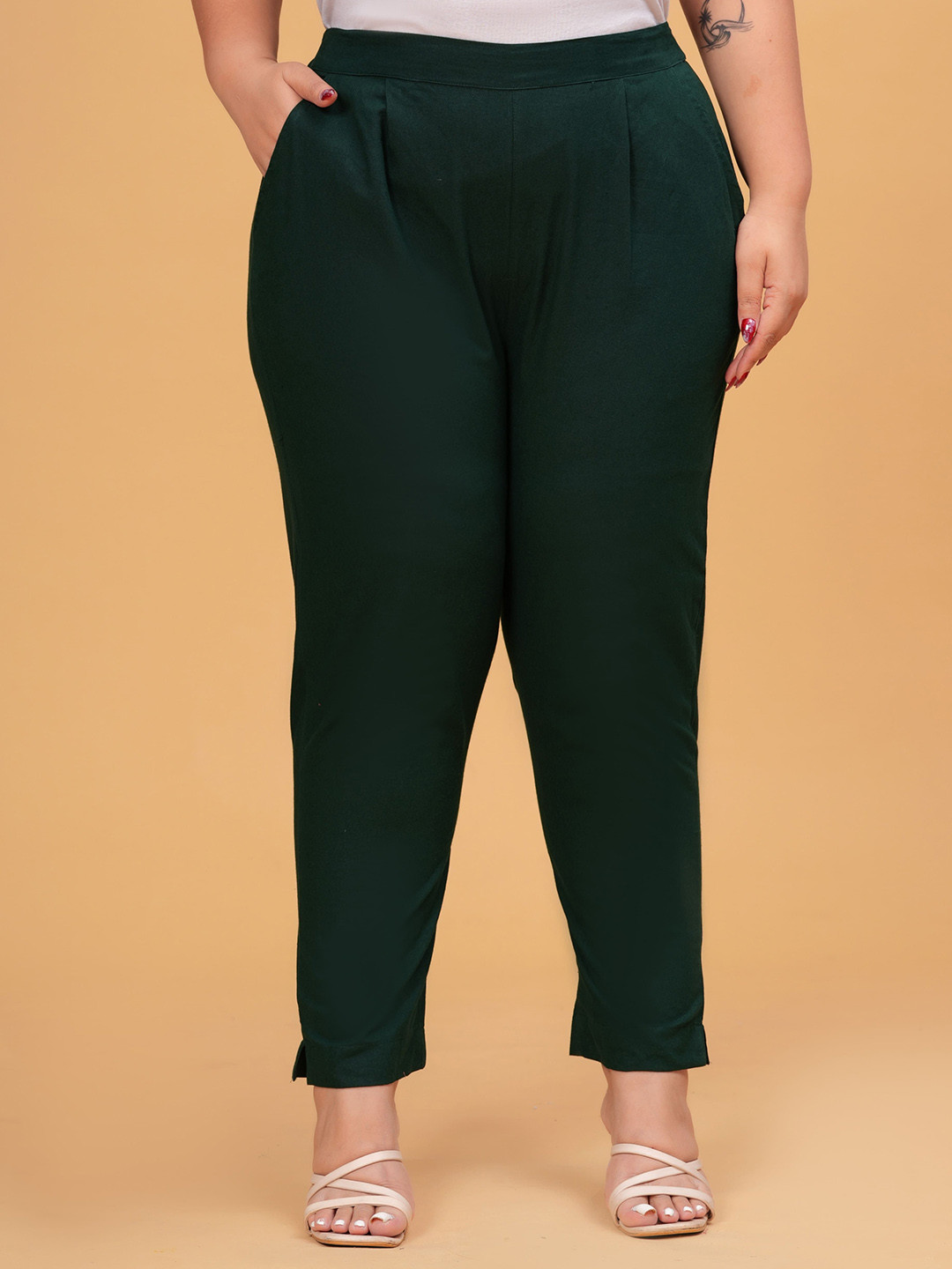 DIGITAL SHOPEE Women Plus Size Pleated Trousers