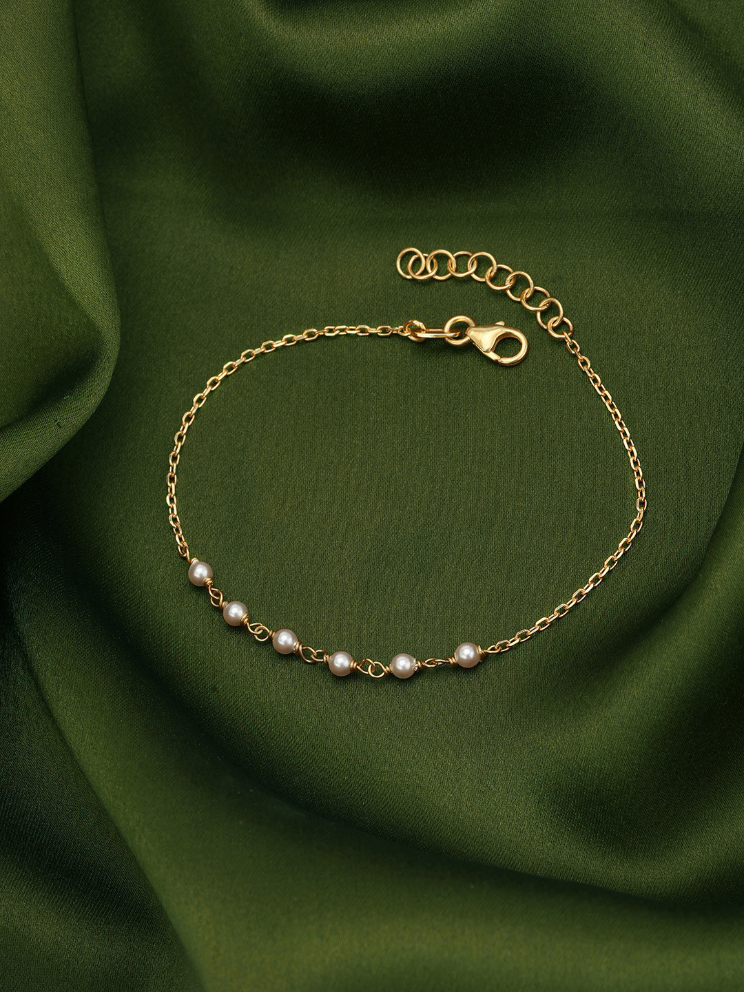 DressBerry 18kt Gold Plated with Pearl Charm Bracelet