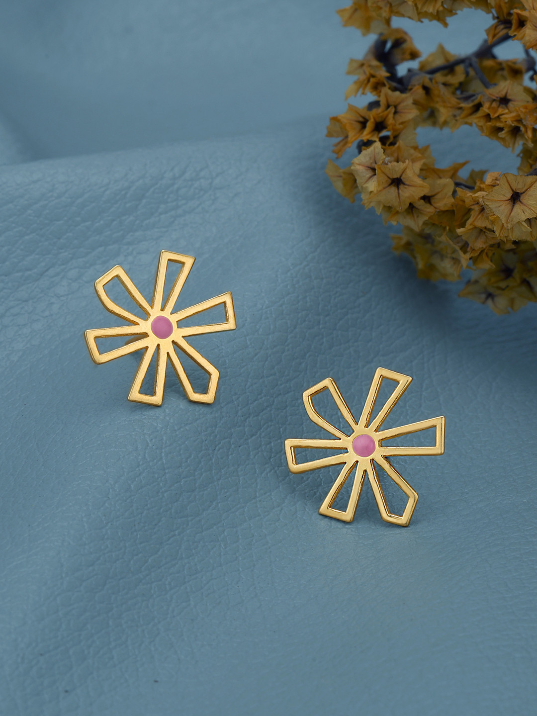 DressBerry 18kt Gold Plated with Enamel Floral Stud Earring