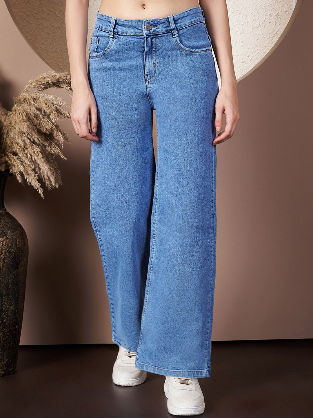 Purple Feather Women Straight Fit High-Rise Light Fade Stretchable Jeans