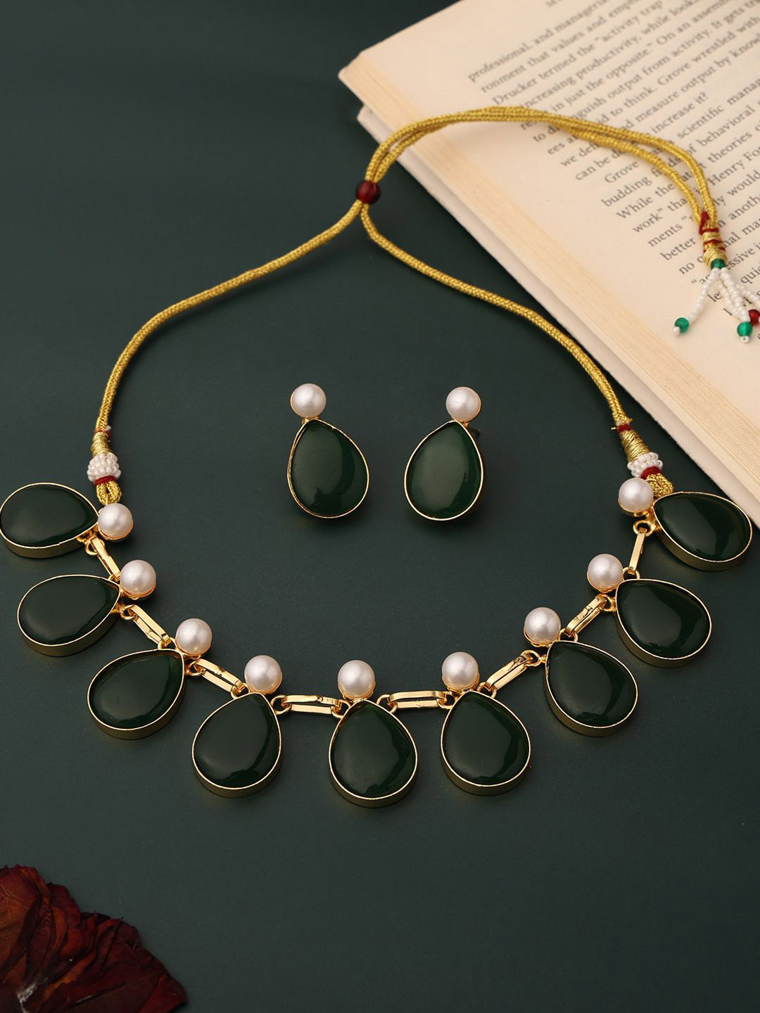 VENI 18K Gold-Plated Stone Studded & Beaded Jewelllery Set