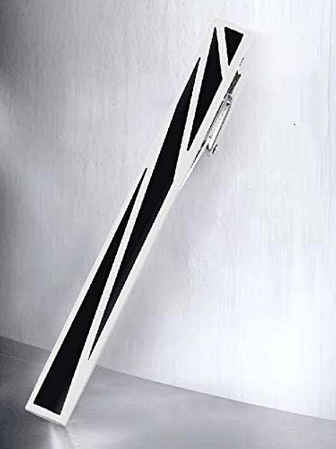 Curren Men Tie Pin Brooch
