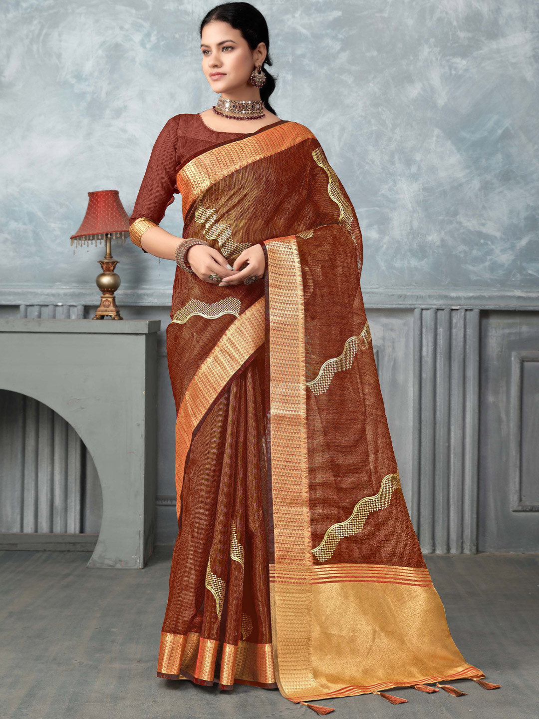 NEGRONI Abstract Woven Design Sequinned Tussar Saree