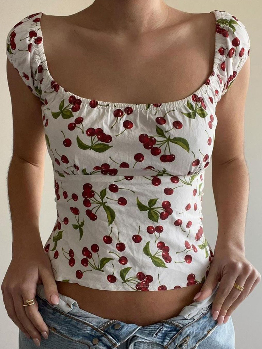 StyleCast Women Floral Printed Square Neck Crop Top