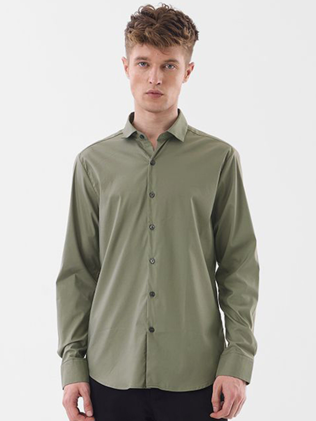 Snitch India Slim Fit Spread Collar Formal Shirt