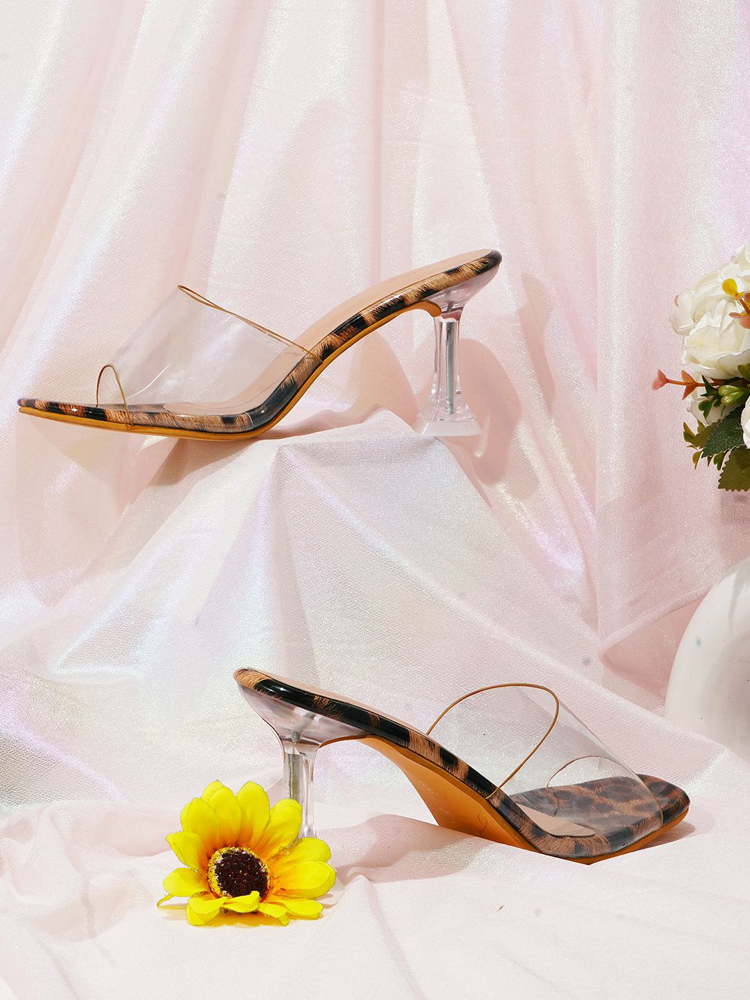 Froh Feet Kitten Sandals