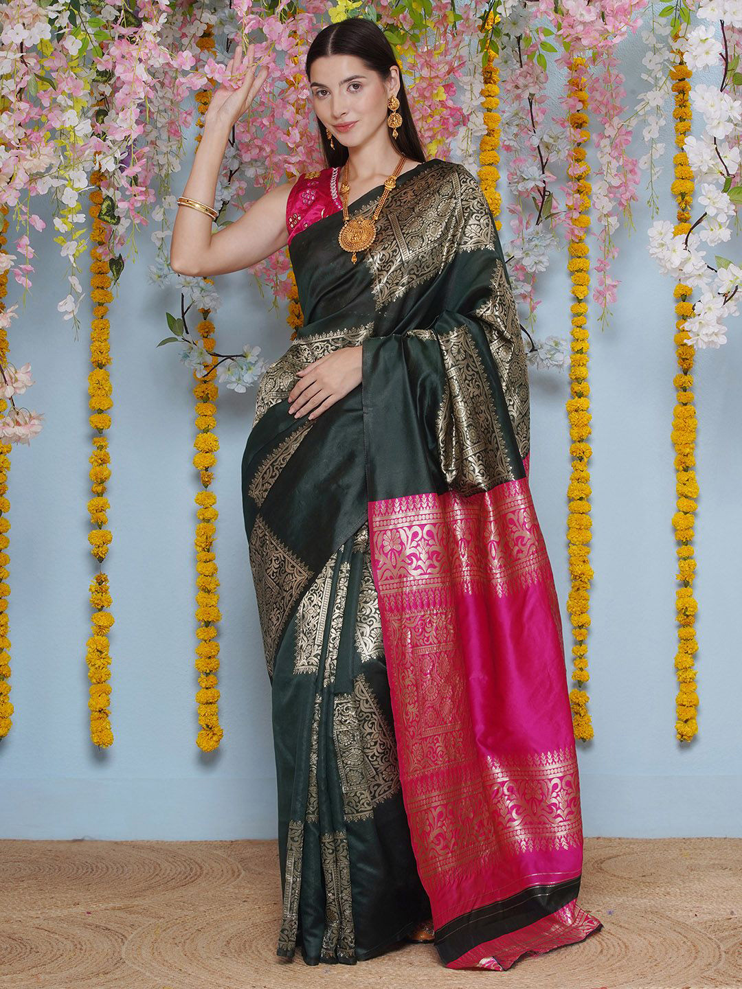 LABEL KASHI Paisley Banarasi Saree