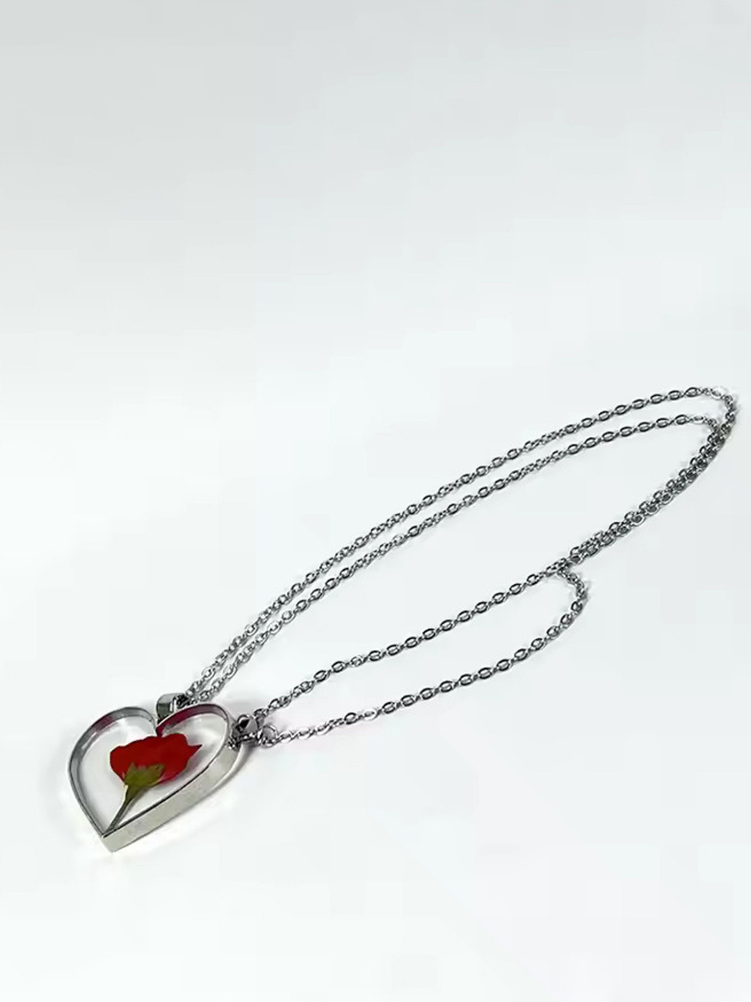 Varico Silver-Plated Stainless Steel Floral Resin Heart Shaped Pendant With Chain