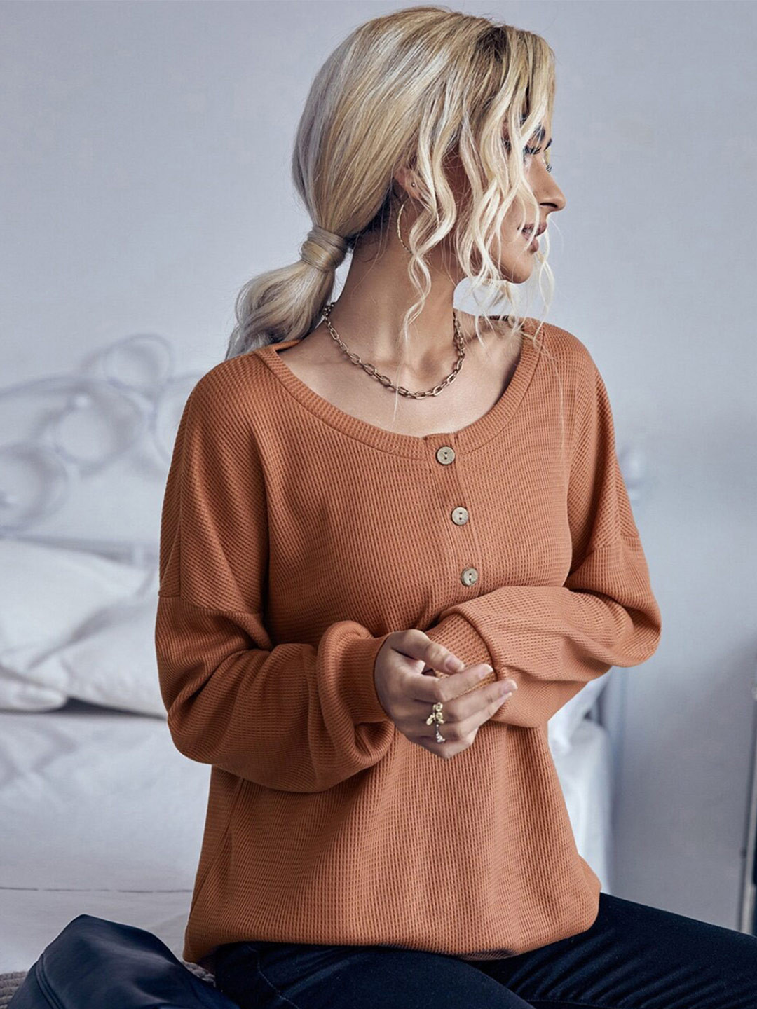 StyleCast Brown Ribbed Round Neck Cotton Pullover Sweater