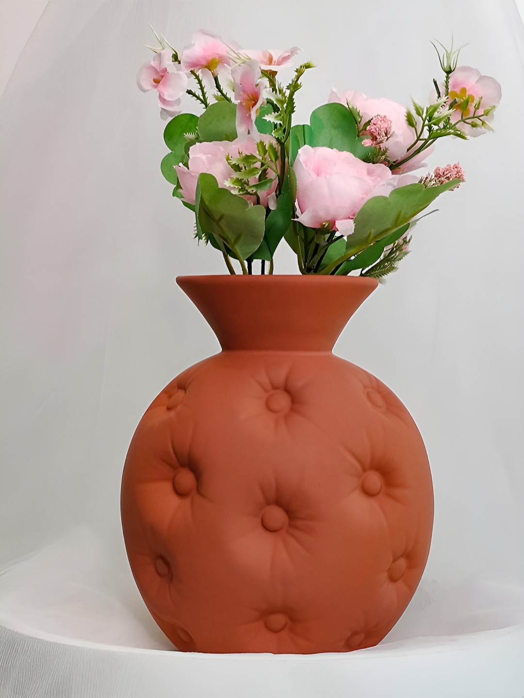 Art Street Red Pillow Design Ceramic Flower Vase