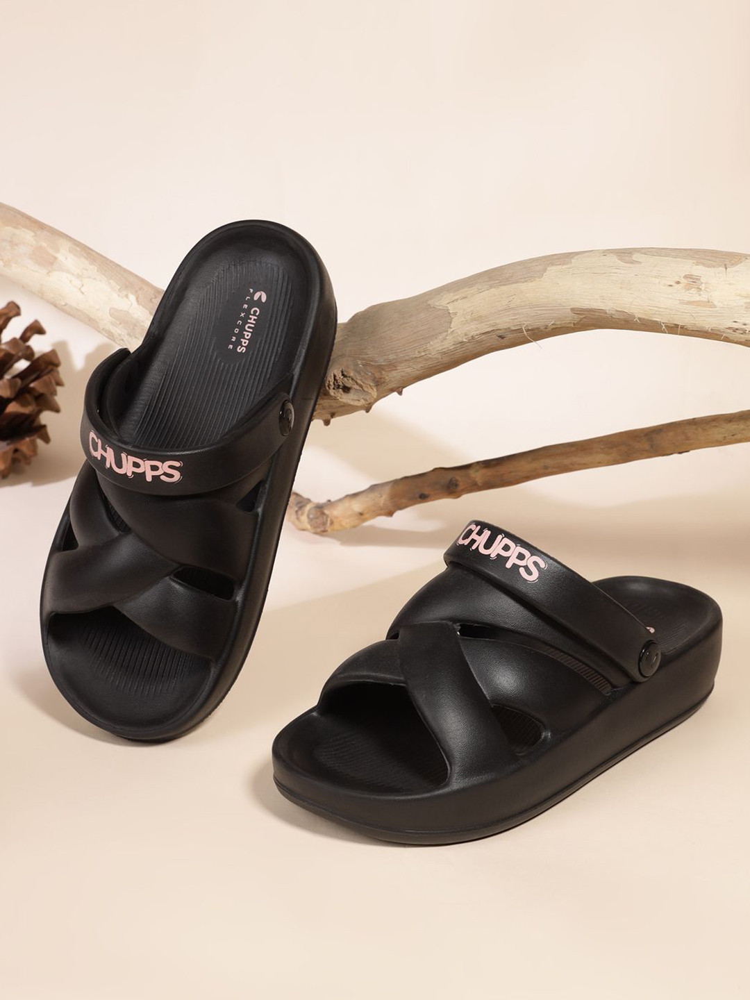 CHUPPS Women Maven Black Casual Slider