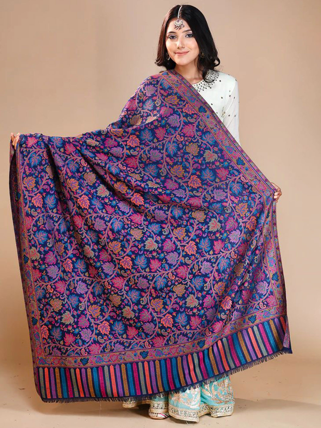 THE SHAWL STUDIO Antique Chinar Kani Floral Woven Design Shawl