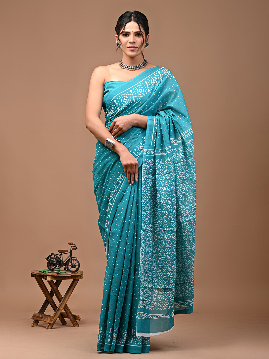 Crafts Moda Polka Dot Pure Cotton Handloom Block Print Saree