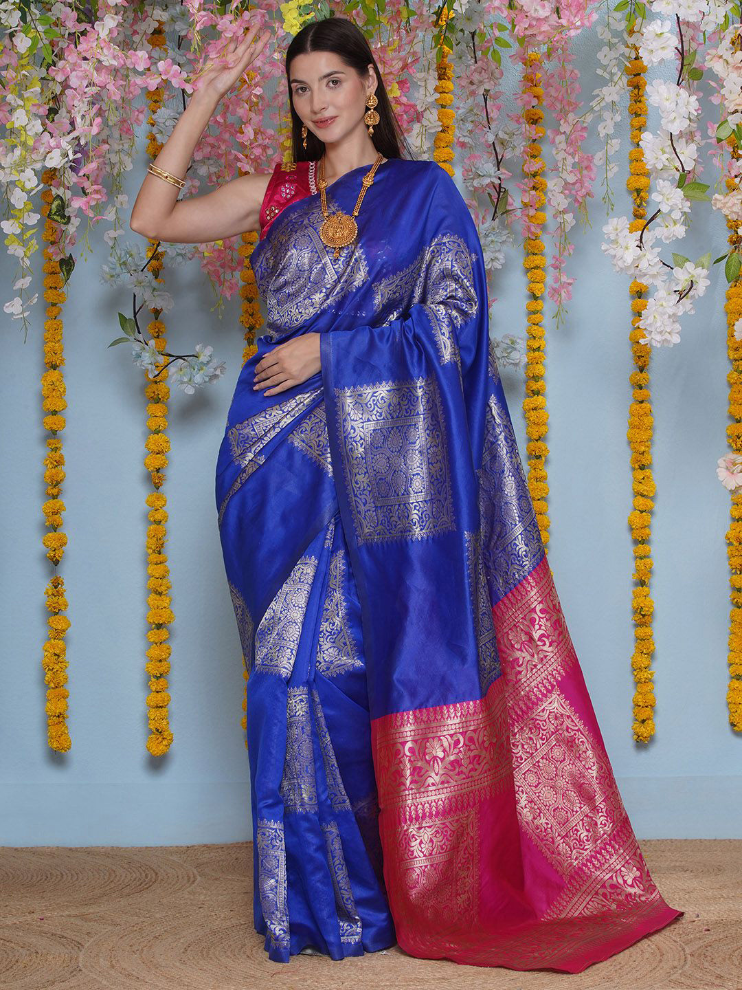 LABEL KASHI Ethnic Motifs Woven Design Zari Banarasi Saree