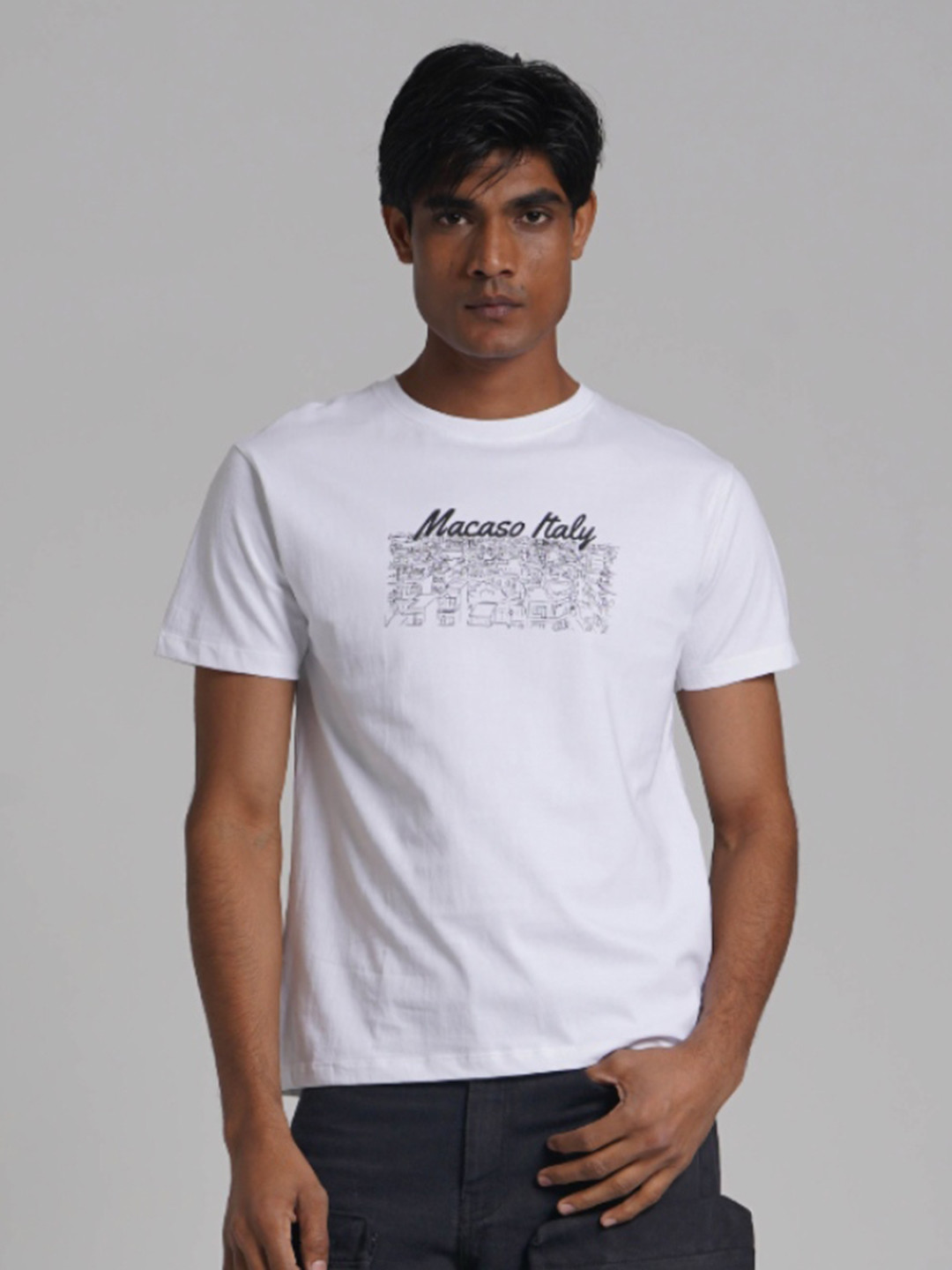 Macaso Italy Men Graphic Printed Round Neck Cotton T-shirt