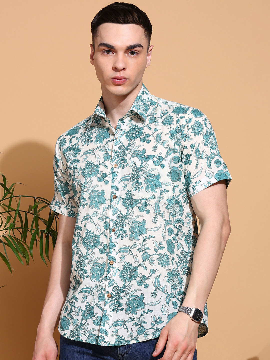 FUBAR Men Slim Fit Floral Printed Spread Collar Cotton Casual Shirt