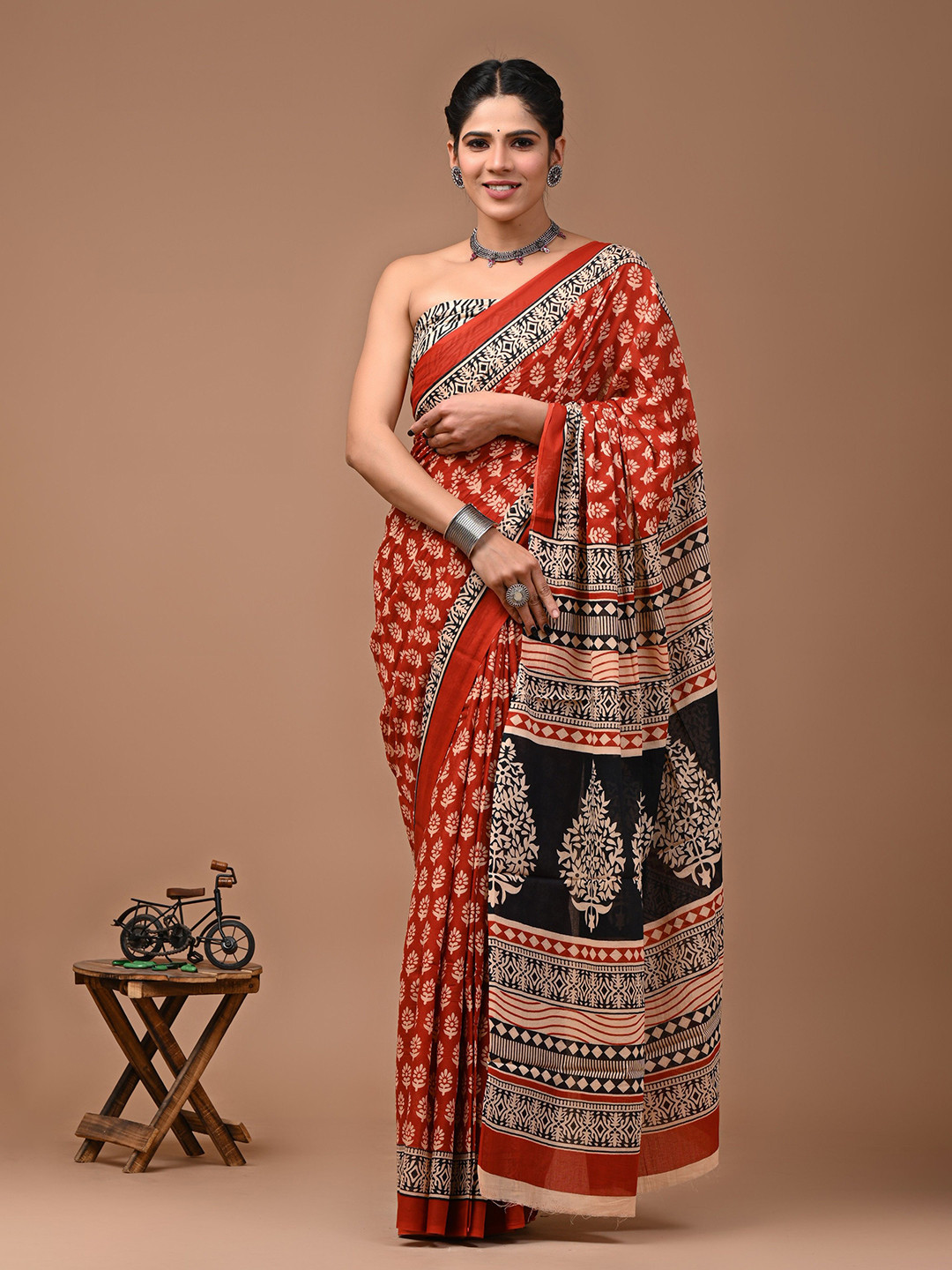 Crafts Moda Ajrak Pure Cotton Block Print Saree