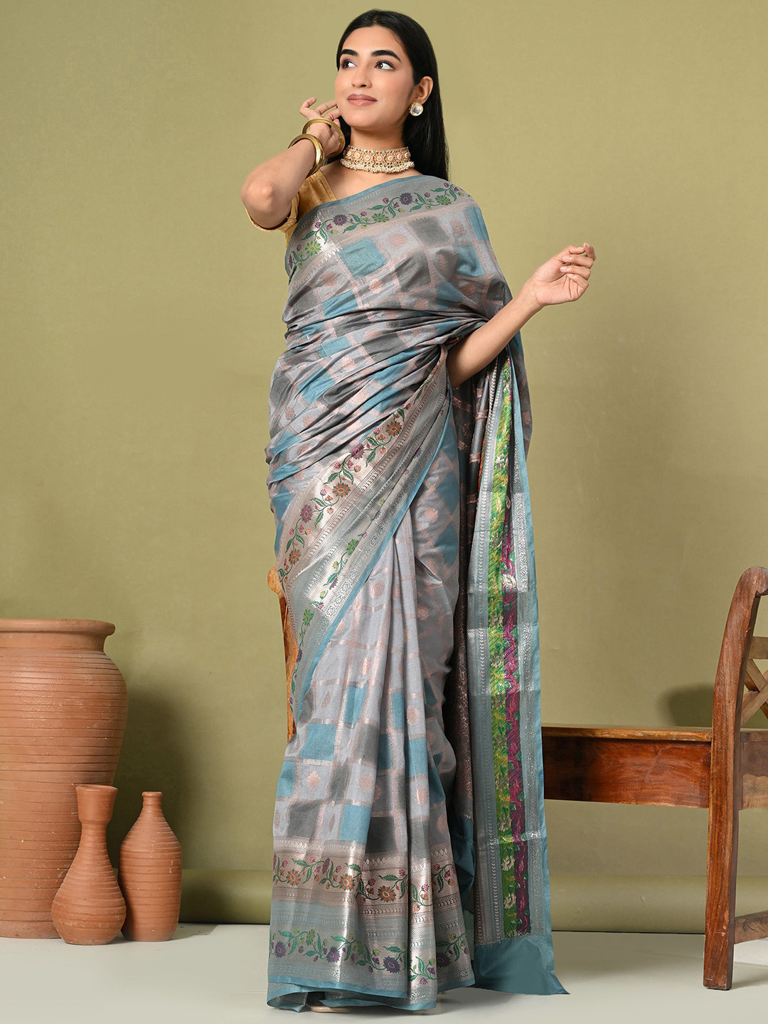THE WEAVERS SHOP BY RAAVI Zari Silk Blend Ready to Wear Banarasi Saree