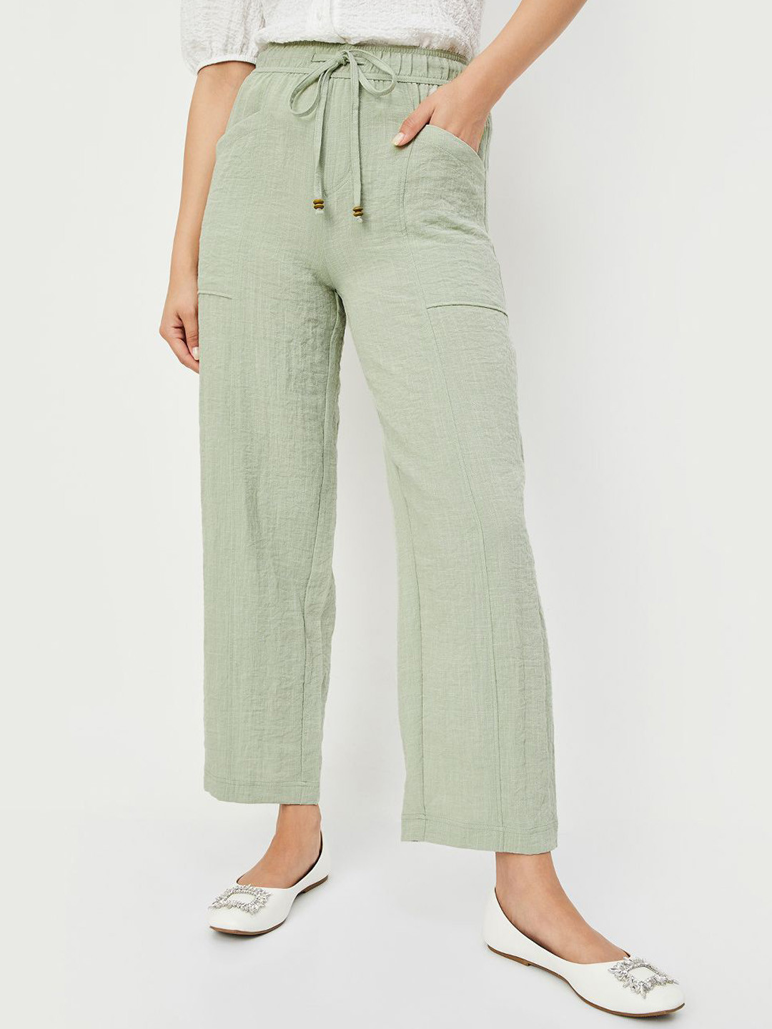 max Women Solid Parallel Trousers